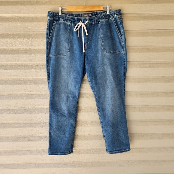 Torrid women's jean joggers - Picture 14 of 15